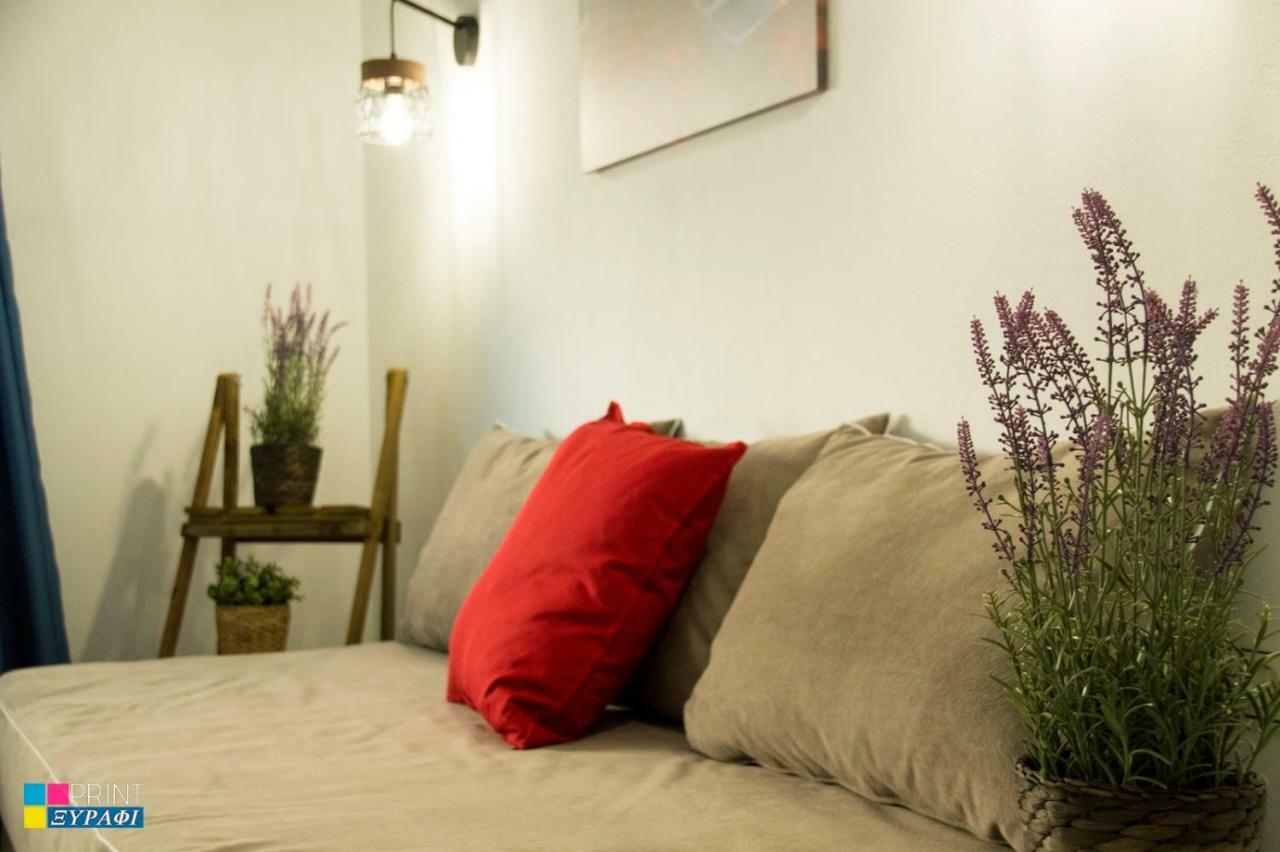 Evaggelia Design Suite Nea Peramos  Exterior photo